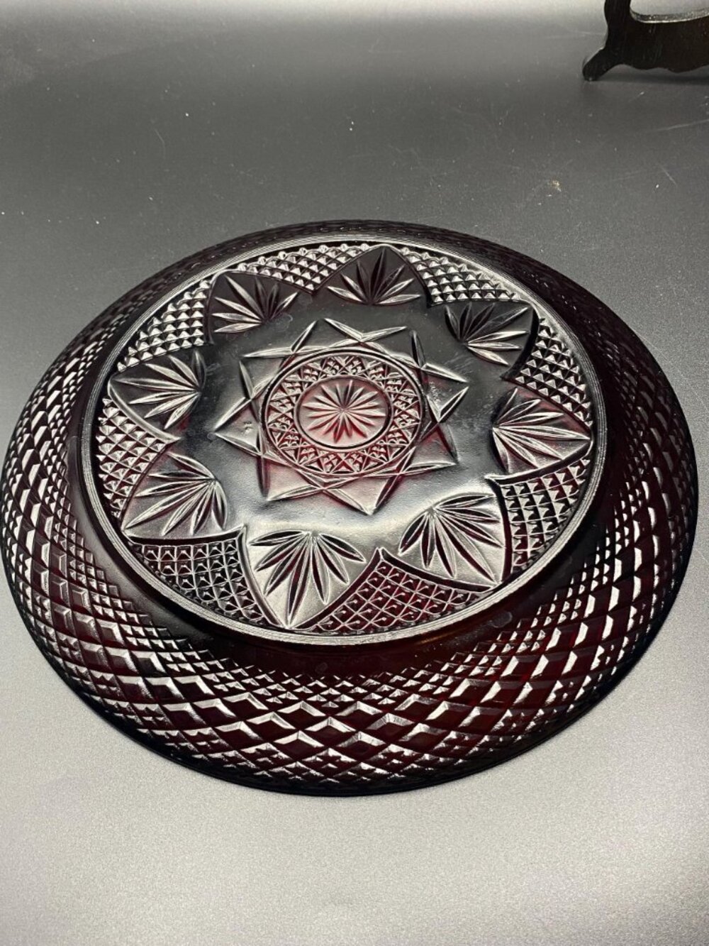 Royal Ruby Red Divided Plate - Picture 2 of 4